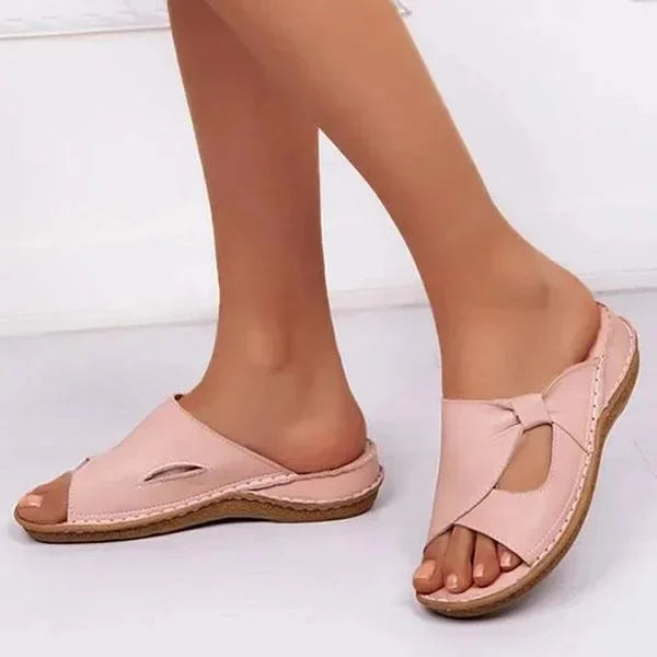 ⏳ Časově omezená nabídka 🔥【Velikosti 35–43】👡 Nové módní a pohodlné dámské pantofle, měkká podrážka, příjemné na nošení