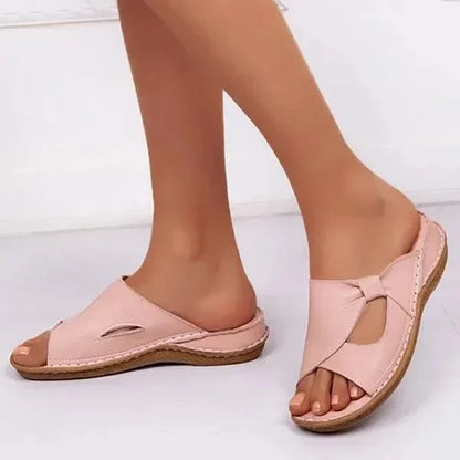 ⏳ Časově omezená nabídka 🔥【Velikosti 35–43】👡 Nové módní a pohodlné dámské pantofle, měkká podrážka, příjemné na nošení