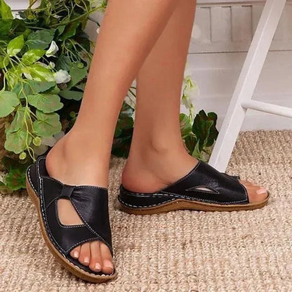 ⏳ Časově omezená nabídka 🔥【Velikosti 35–43】👡 Nové módní a pohodlné dámské pantofle, měkká podrážka, příjemné na nošení