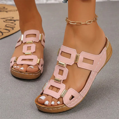 👡【Pohodlné, bez únavy při chůzi】Retro sandály s platformou a klínovým podpatkem (ortopedické)