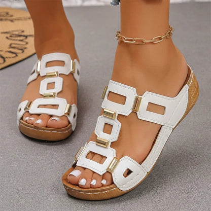 👡【Pohodlné, bez únavy při chůzi】Retro sandály s platformou a klínovým podpatkem (ortopedické)