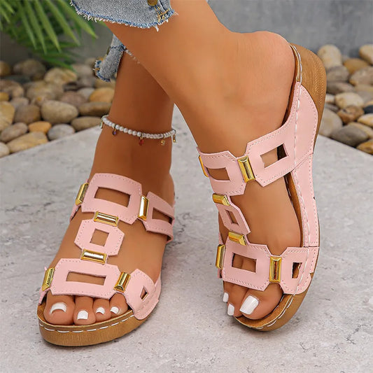 👡【Pohodlné, bez únavy při chůzi】Retro sandály s platformou a klínovým podpatkem (ortopedické)