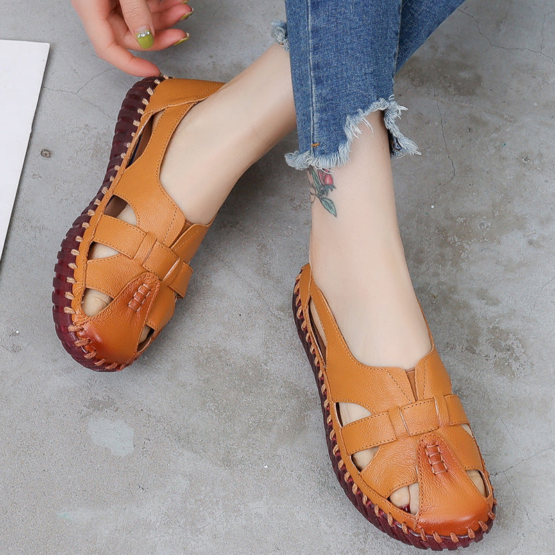 Sandalias planas de piel suave para mujer